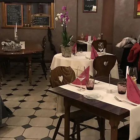 Le Meisenberg ホテル